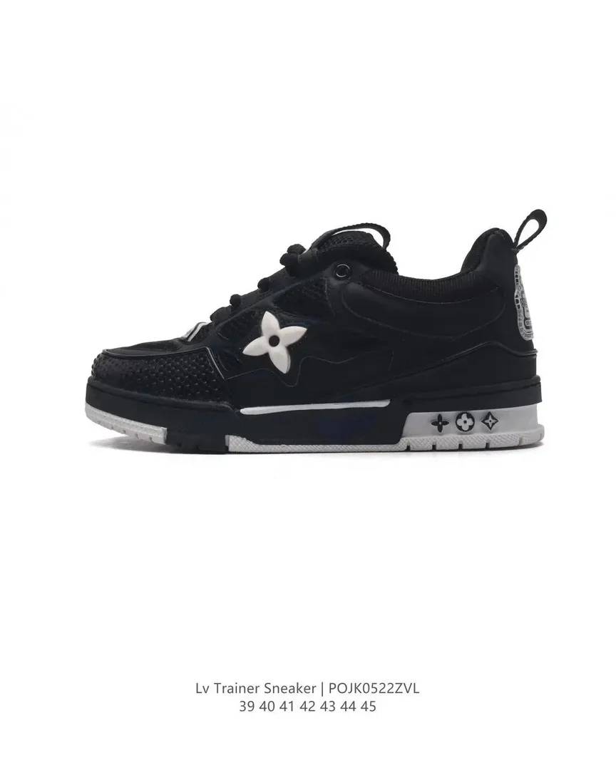 Louis Vuitton LV Trainer White Bee-Print Trainers — Photo 3