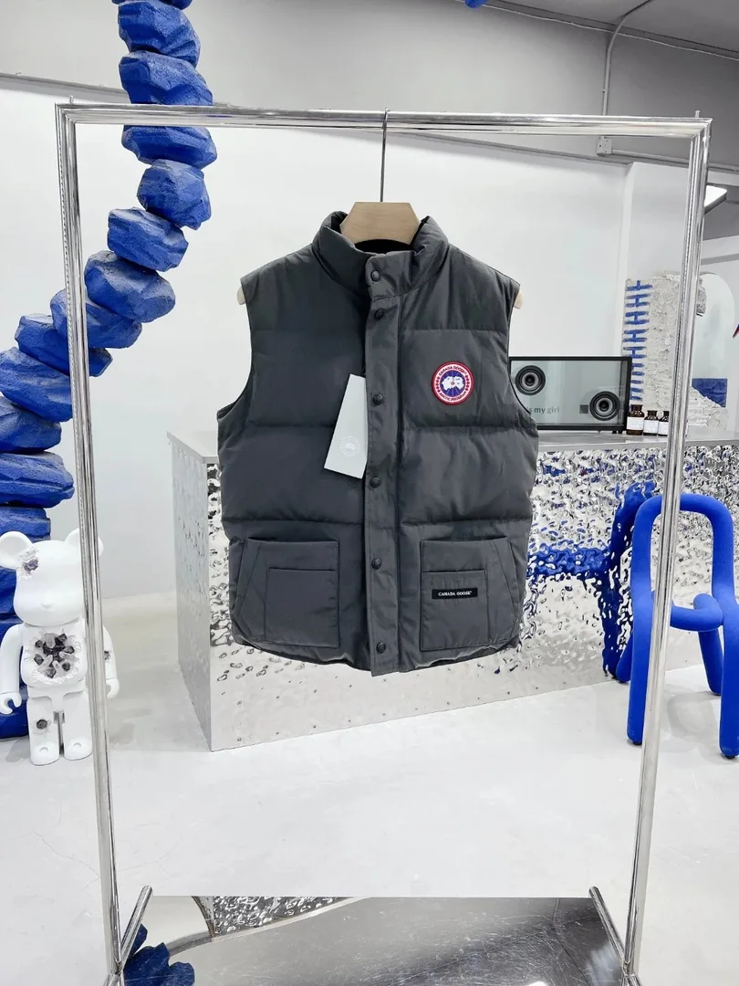 Couple Vest — QC