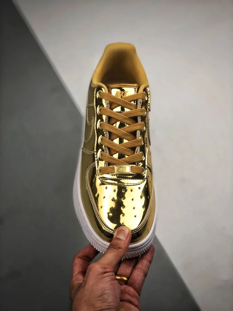 Nike Air Force 1 Lunar Mirror Gold — Photo 4