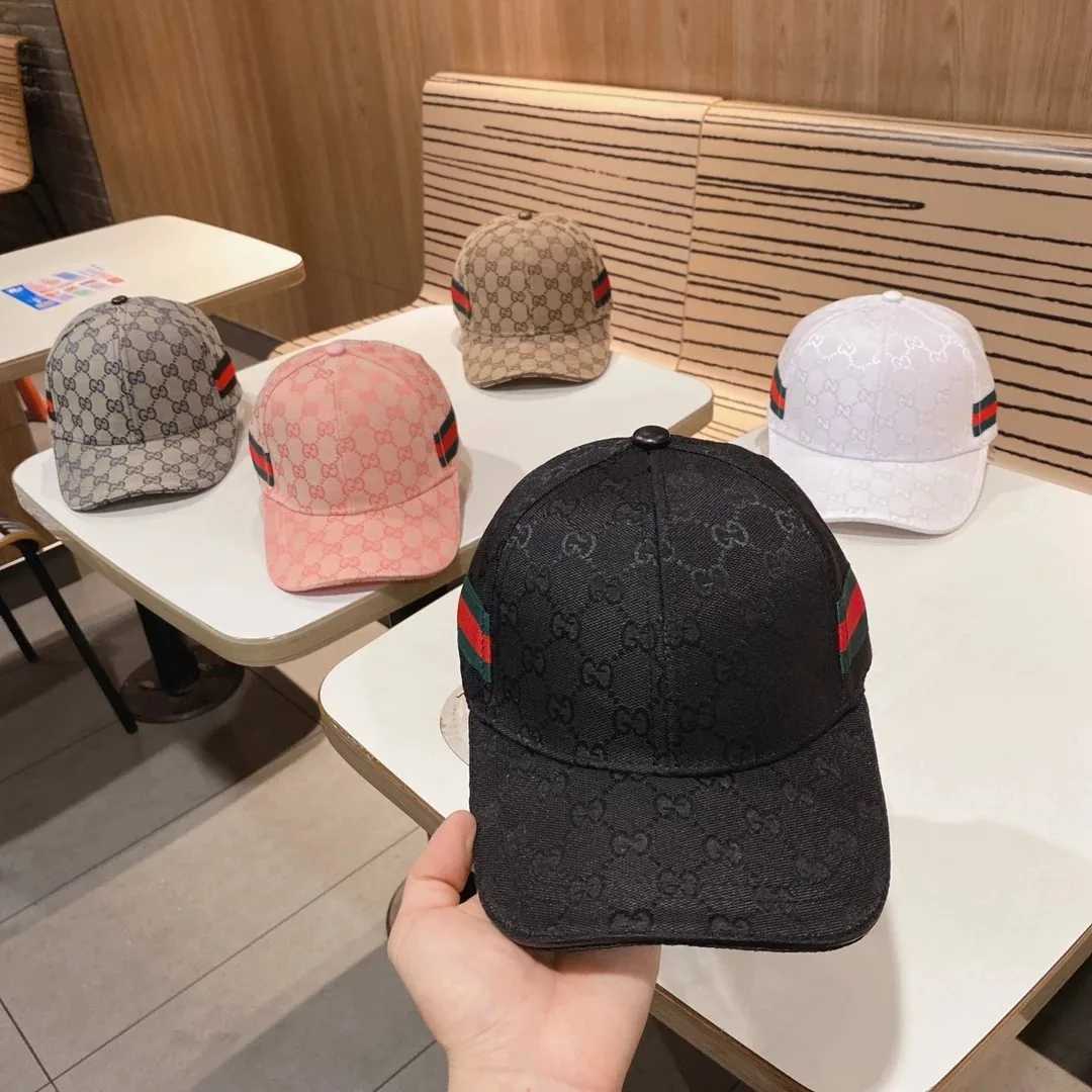 Gucci GG Canvas Baseball Cap Collection — Photo 6