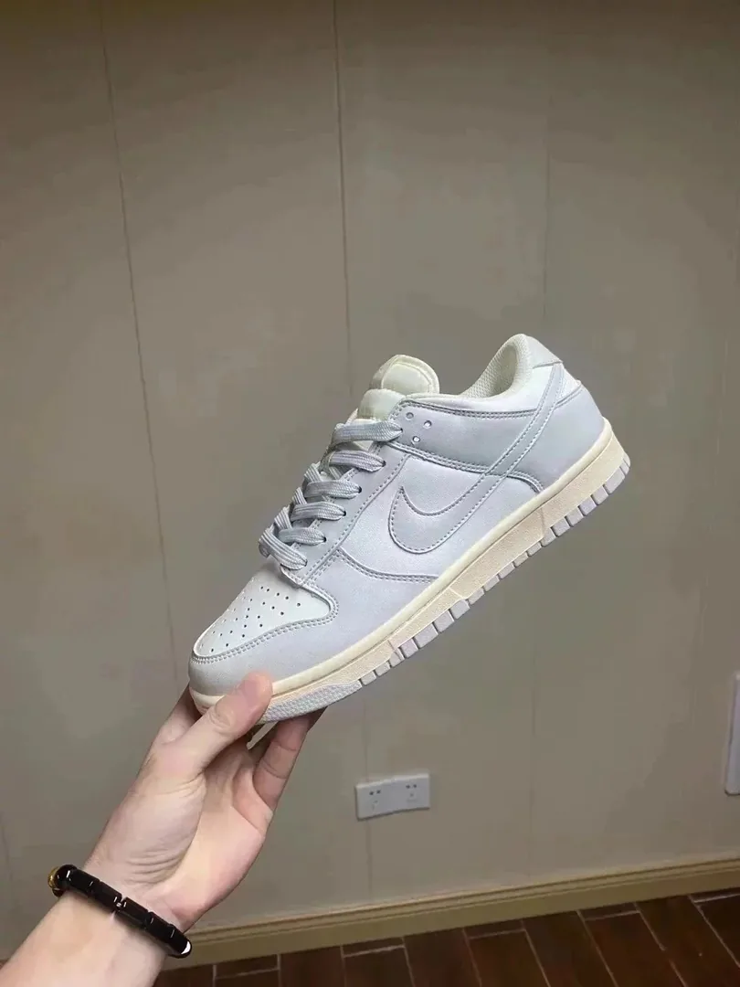 Nike Dunk Low Lace-Up Runners — Photo 5
