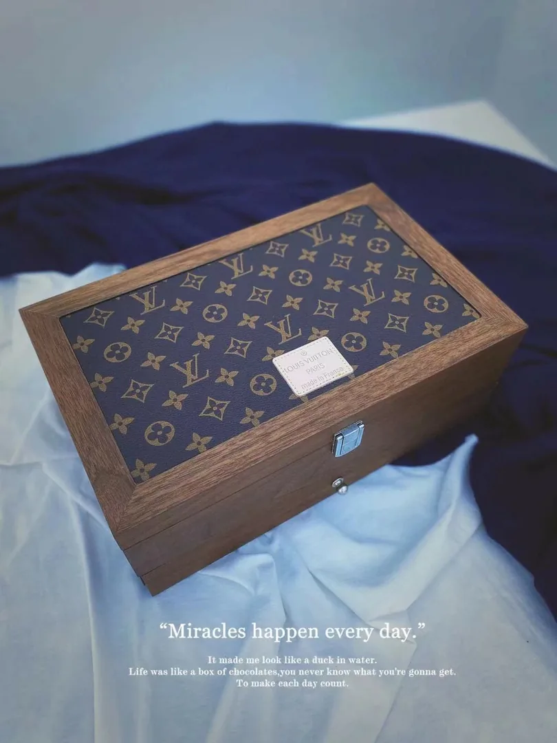 Louis Vuitton Monogram Jewelry Box — Photo 2