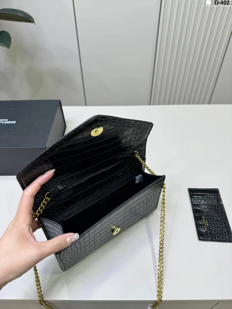 YSL Le Cassandre Envelope Bag — photo 10