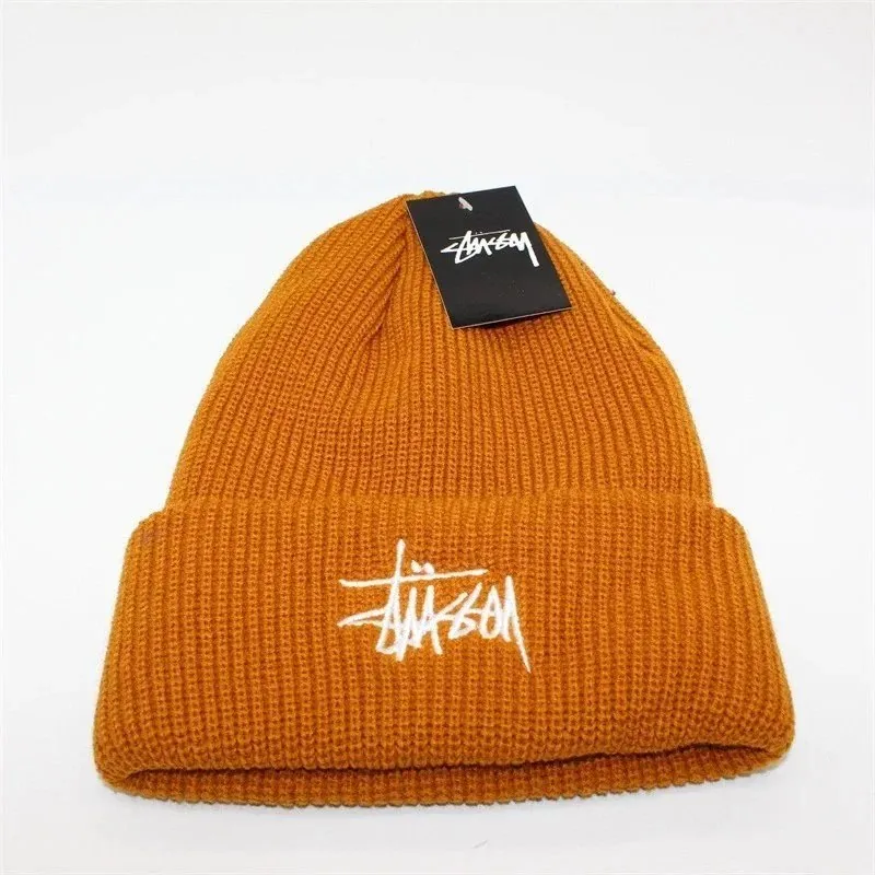Script Logo Embroidered Beanie — Photo 13