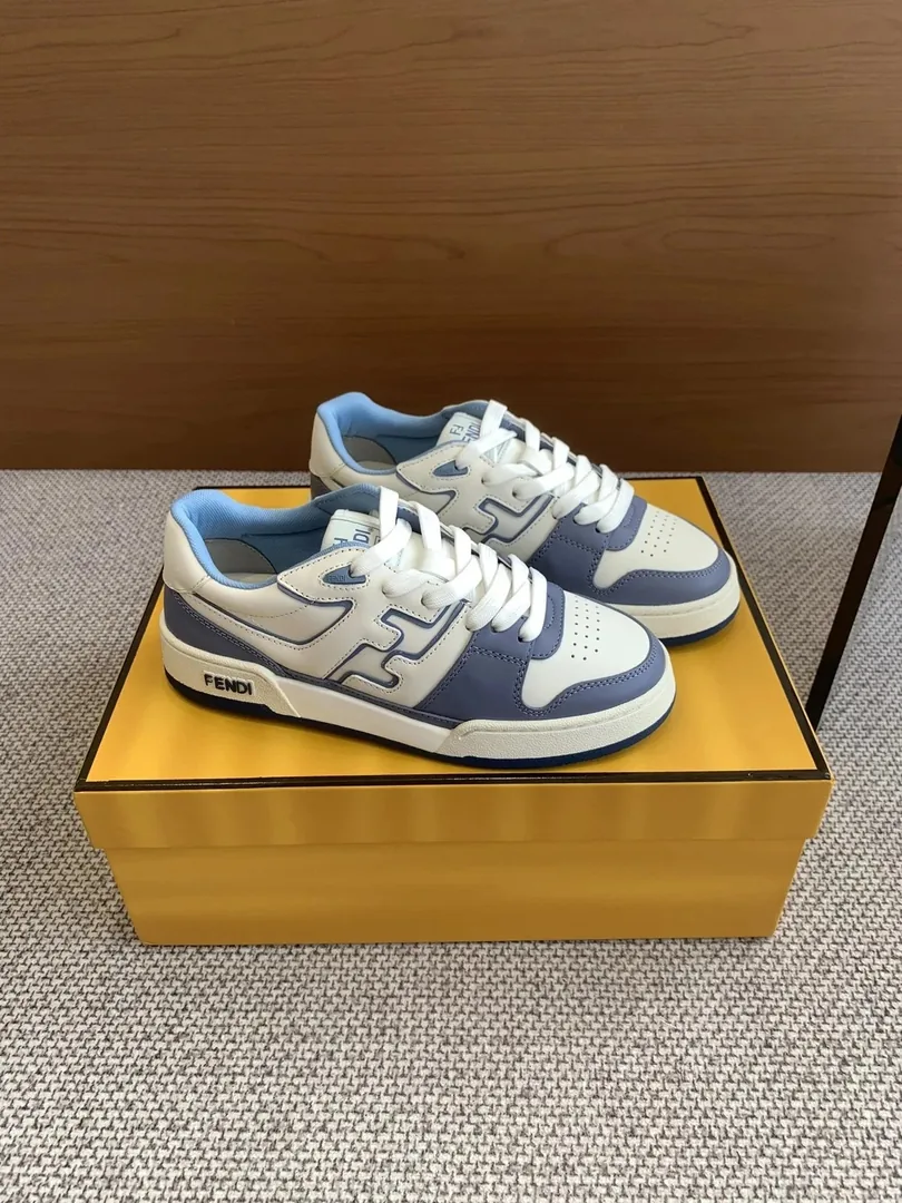 Louis Vuitton LV Trainer Fendi Beige Low-Tops — Photo 9