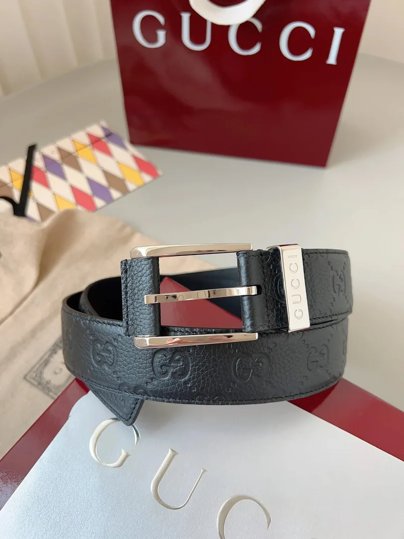 Gucci GG Supreme Double G Buckle Belt — Photo 5
