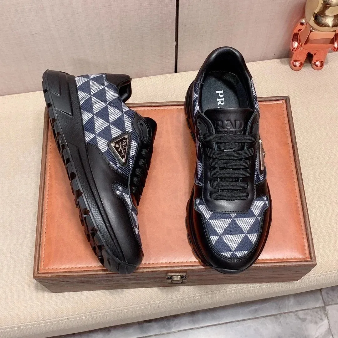 Prada Sneakers — Photo 13