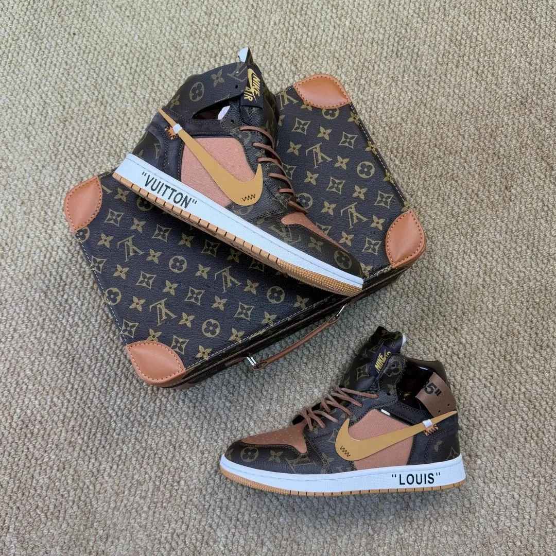 Jordan 1 High Triple Collab Monogram Sneakers With Trunk Case — Photo 13