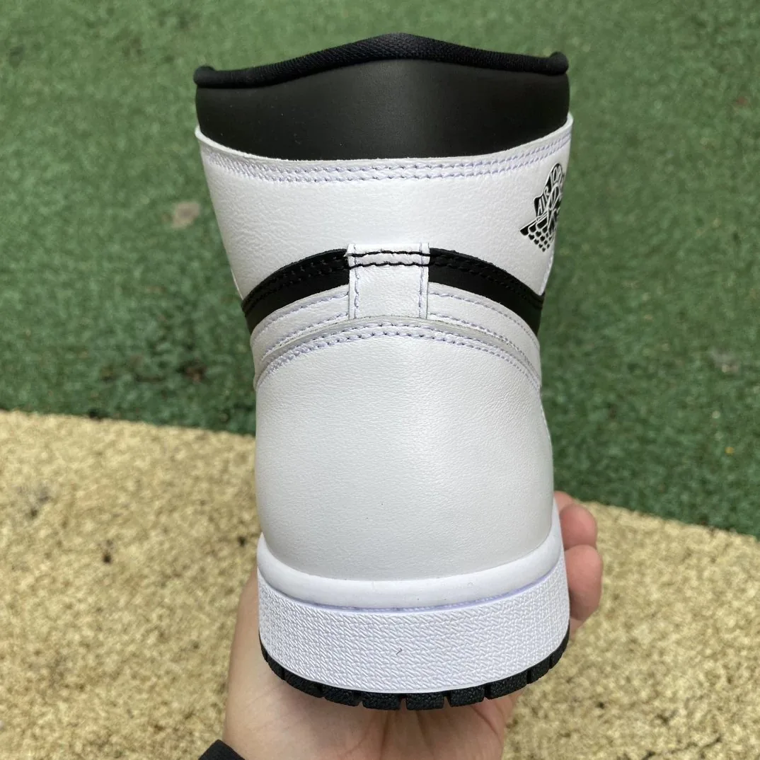 Air Jordan 1 High Reverse Panda — photo 11