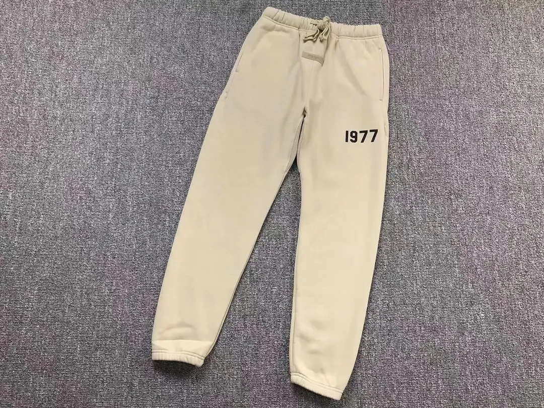 Trousers — Photo 12