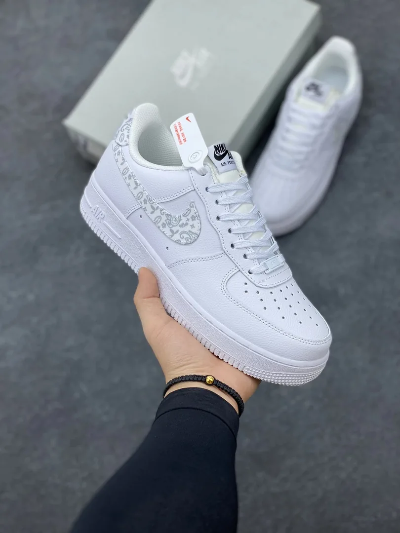 Nike Air Force 1 Paisley — photo 3
