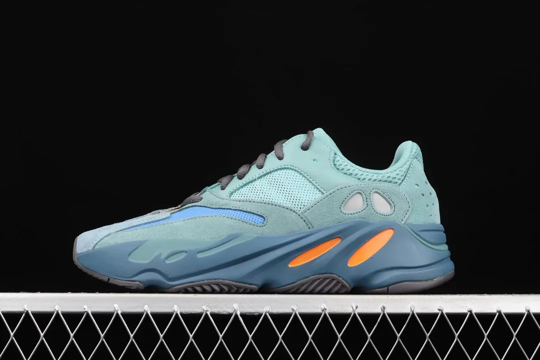 Yeezy 700 V1 V2 V3 Black Sneakers — Photo 15