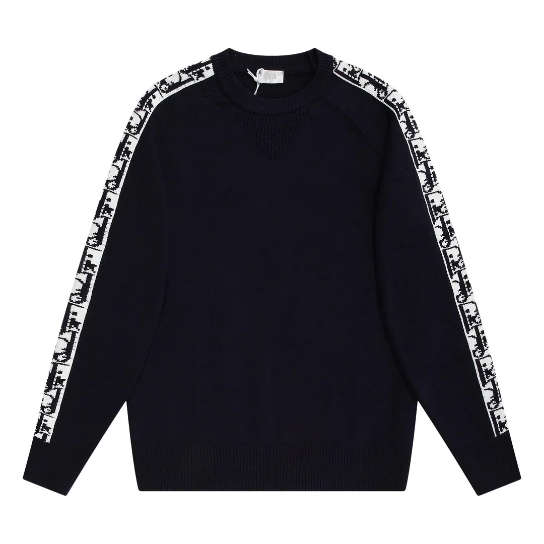 Long-Sleeve Tee — photo 10