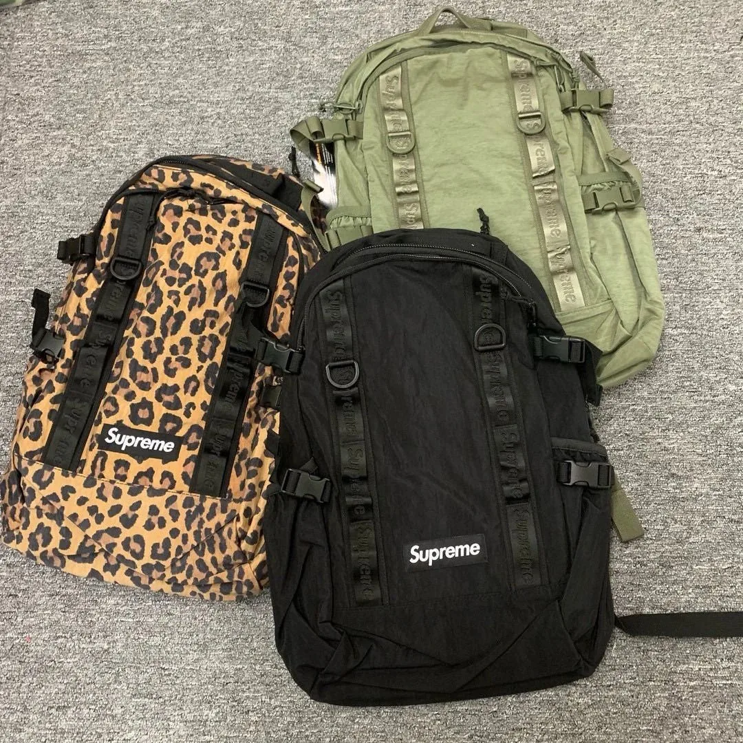 Supreme Large Backpack — Photo 11