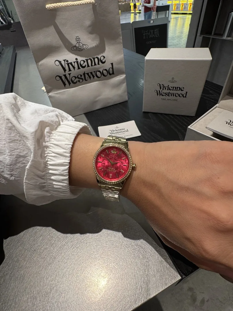 Vivienne Westwood Wristwatch — photo 2