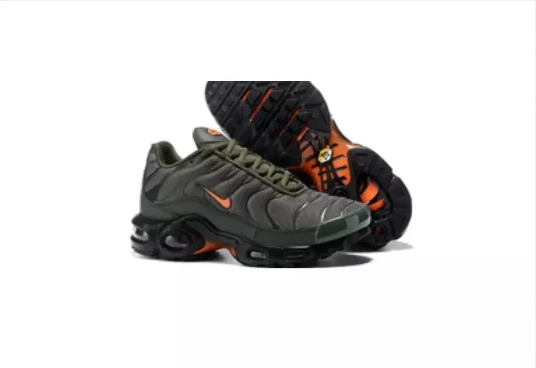 Nike Air Max Plus TN — Photo 7
