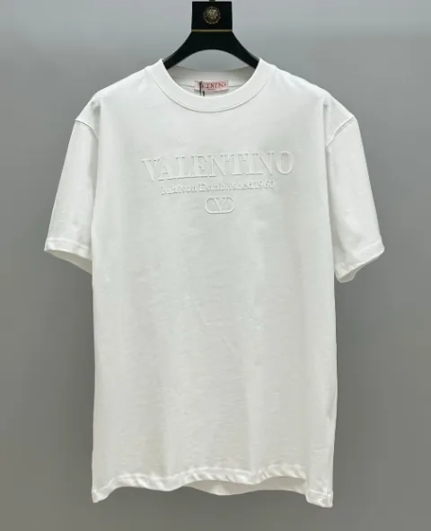 Short-Sleeve Tee — Photo 2