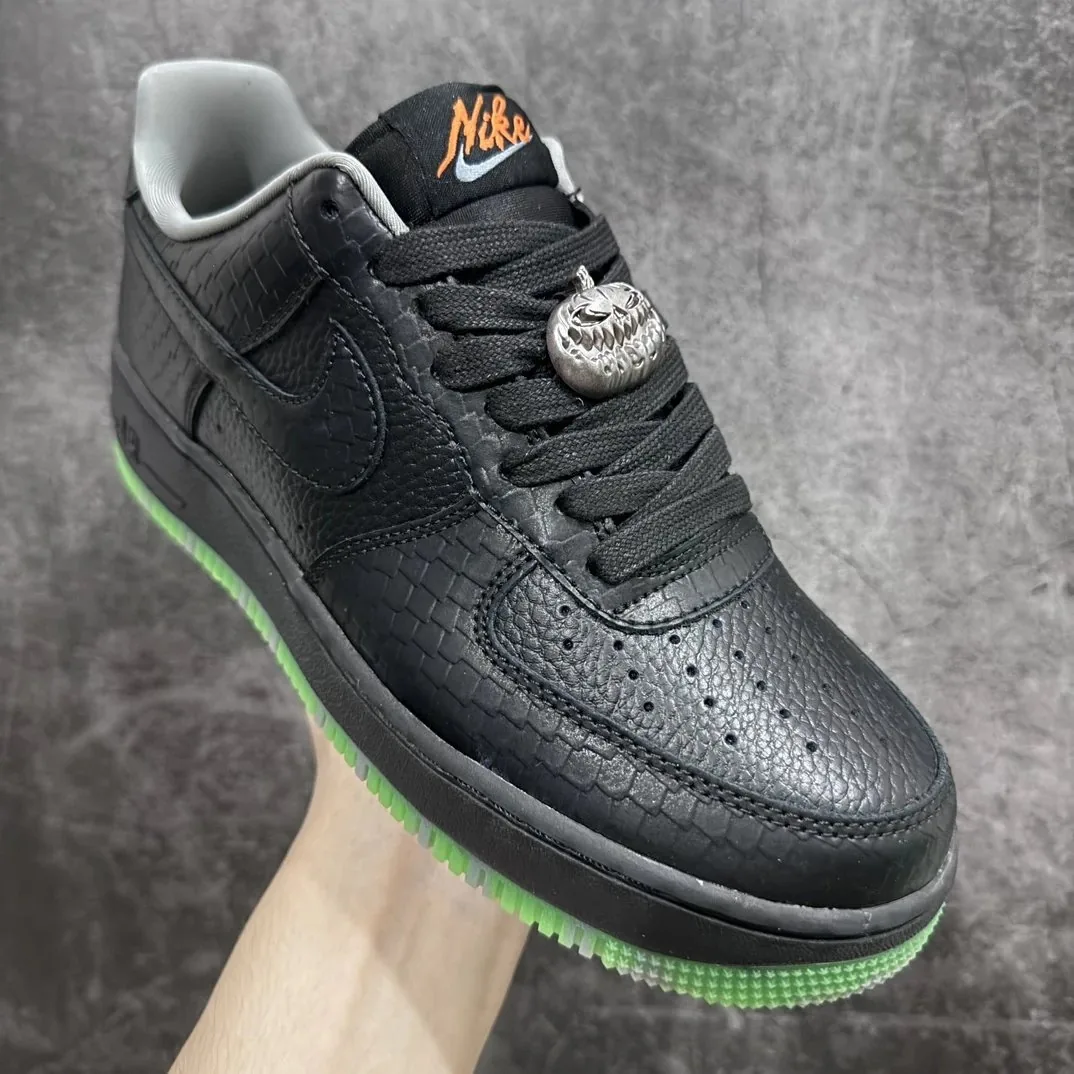 Air Jordan 1 Halloween Black — QC