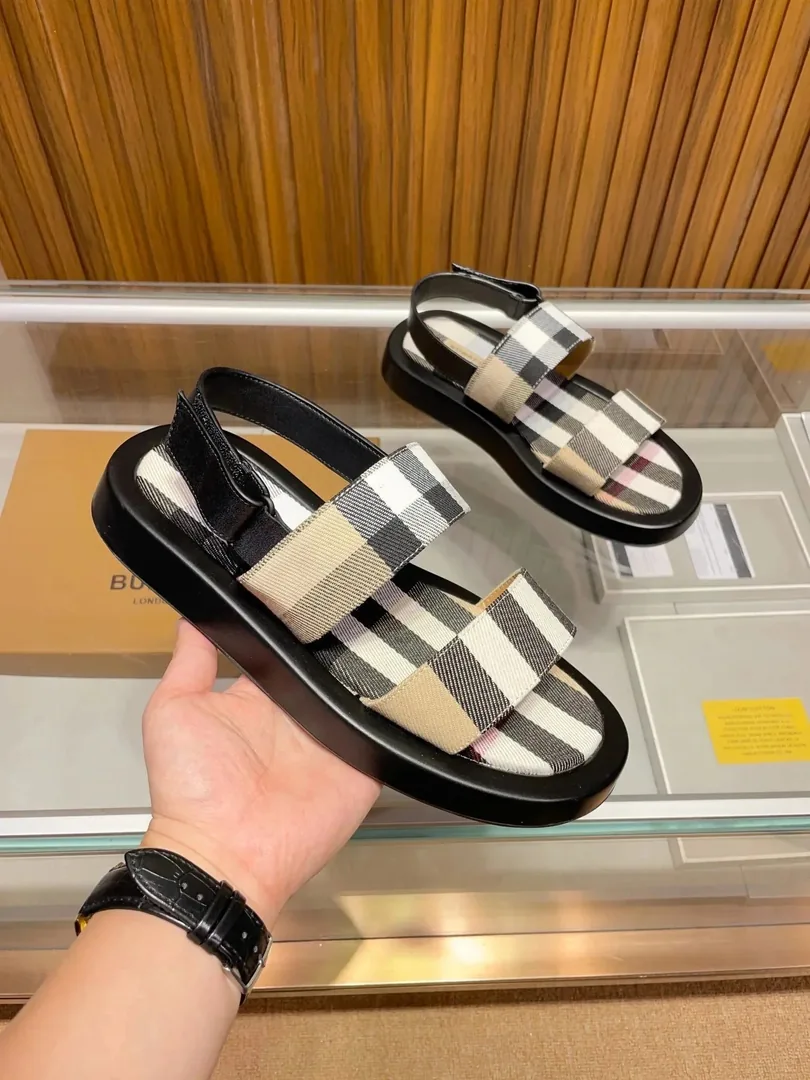 Classic Slides — QC