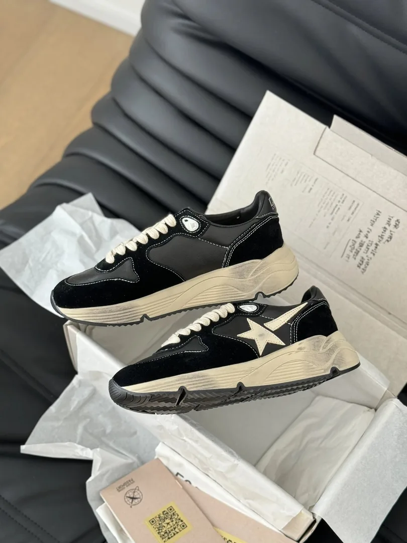 Golden Goose Dad-Star Dad Star White Trainers — QC