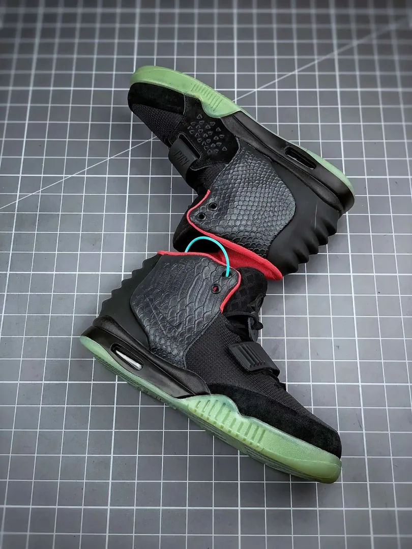 Nike Air Yeezy 1 NRG Low-Top Sneakers — QC
