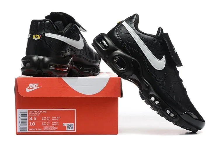 Nike Tiempo Football Boots — Photo 12
