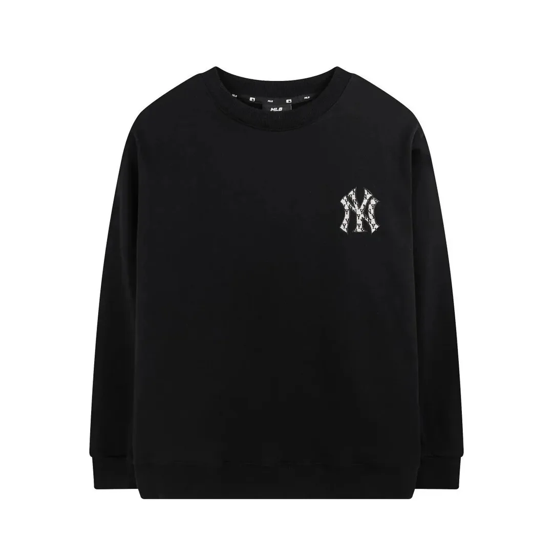 Hoodie — Photo 11