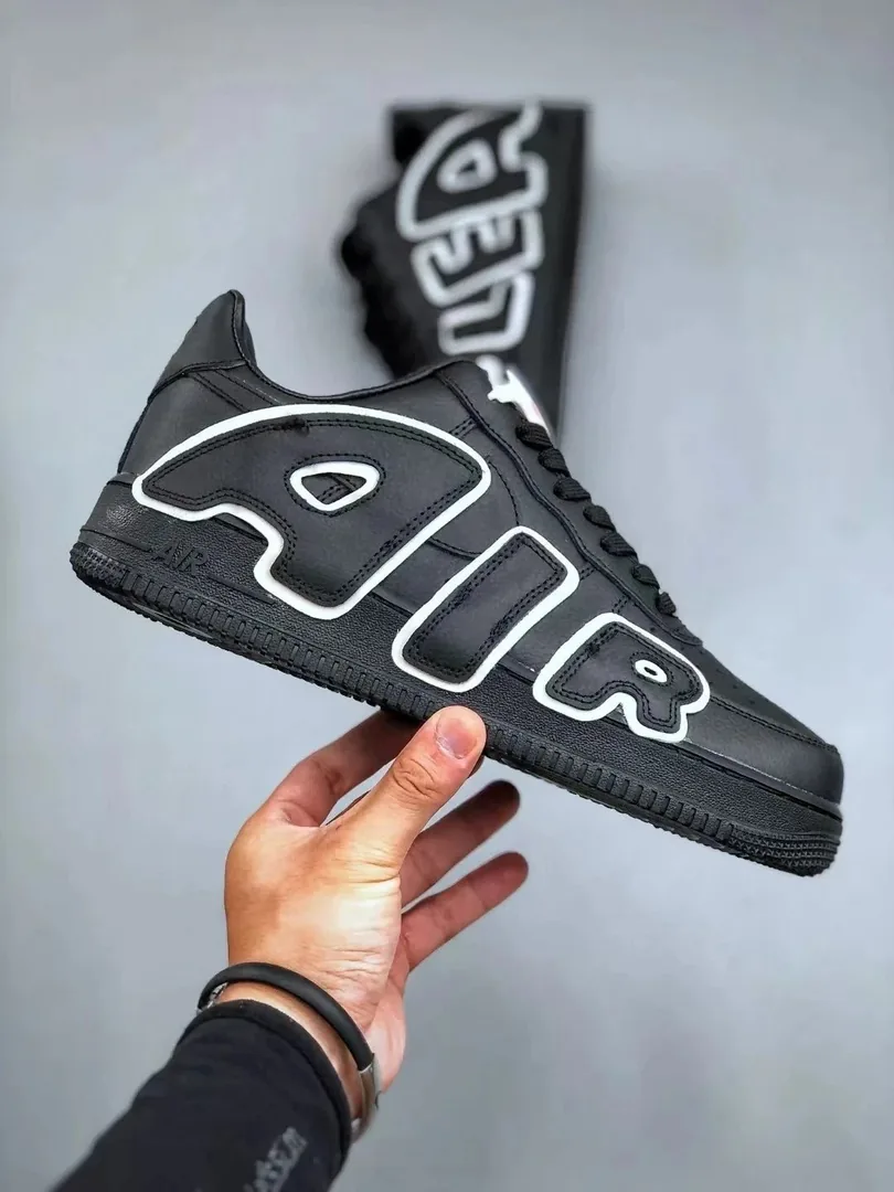Nike Air Force 1 Low-Top Summer Sneakers — Photo 14