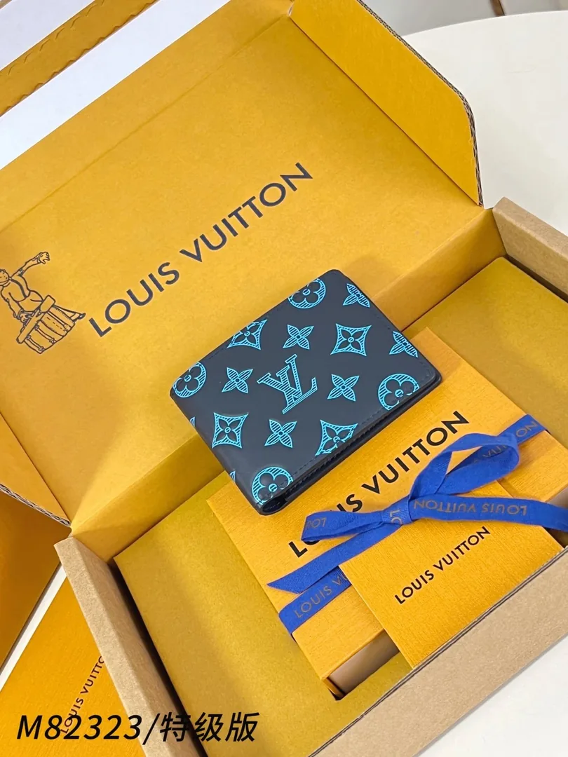 Louis Vuitton Multiple Wallet — QC