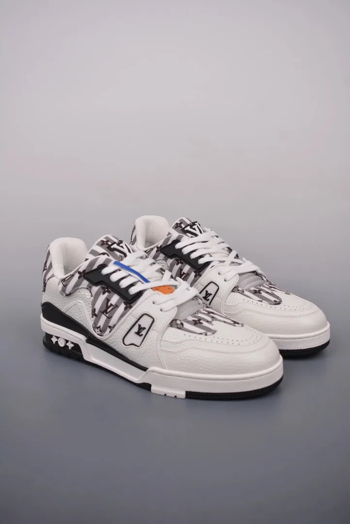 Louis Vuitton LV Trainer Limited Collaboration Sneakers — photo 5