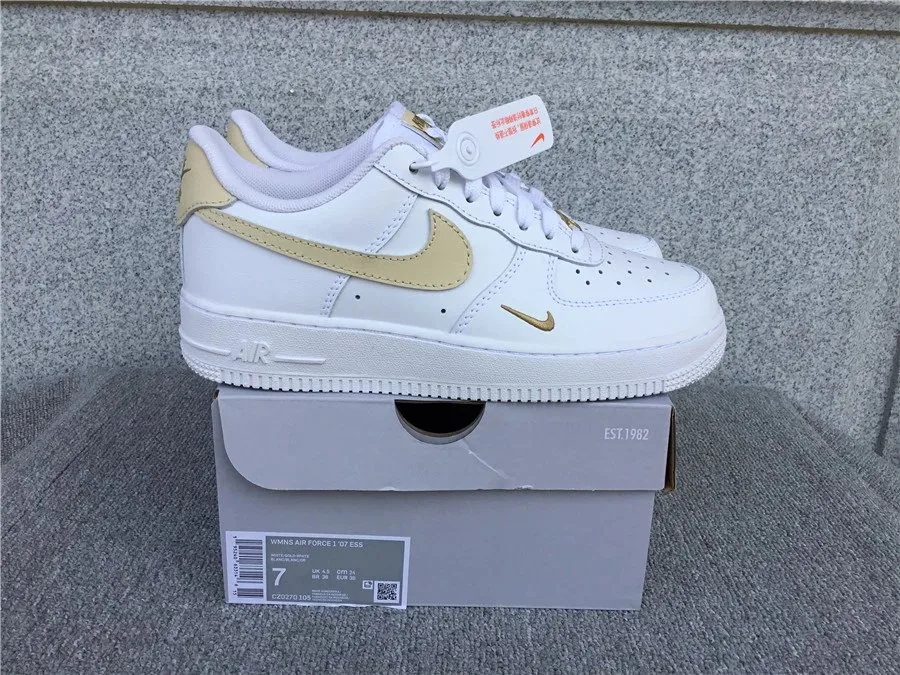 Nike Air Force 1 Low White — QC