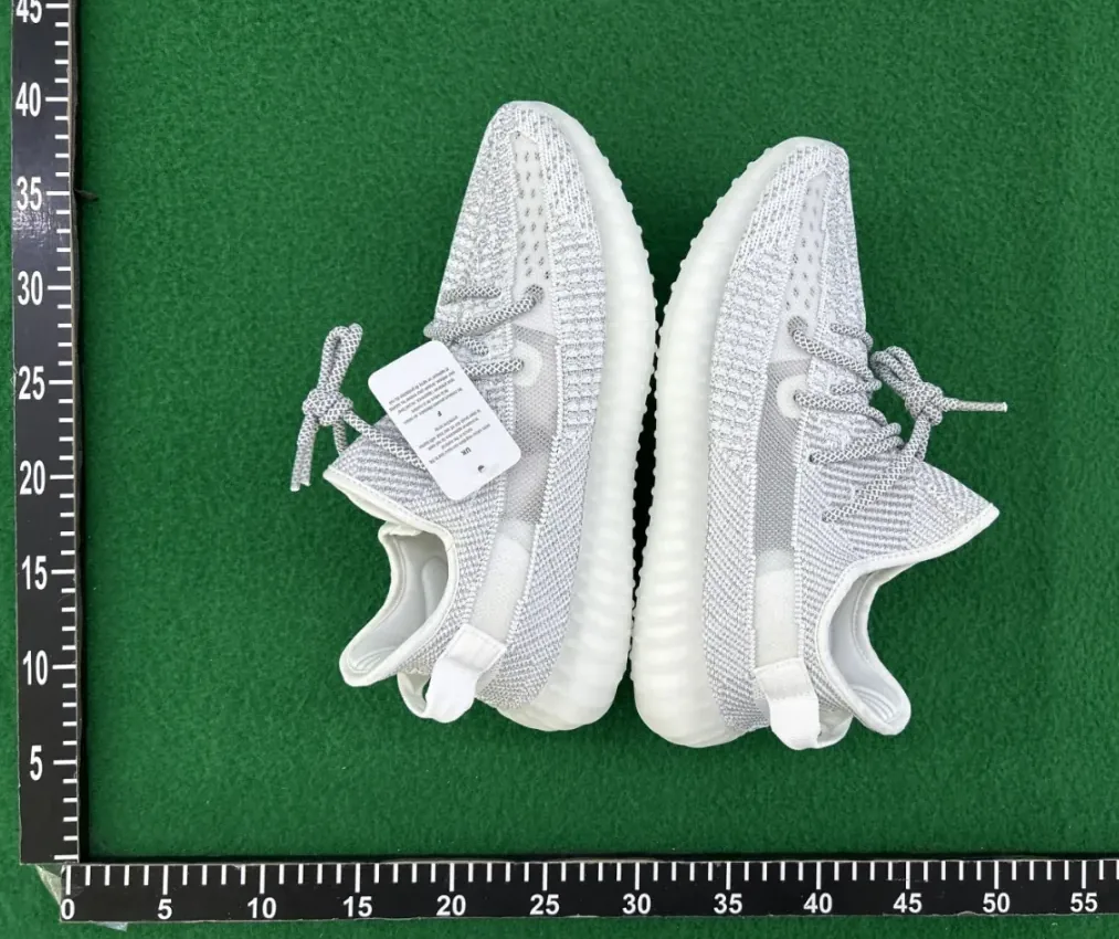 Adidas Yeezy 350 Grey — QC