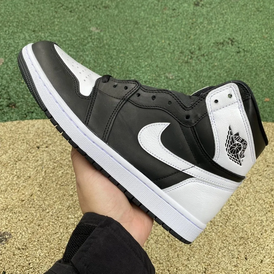 Air Jordan 1 High Reverse Panda — photo 9