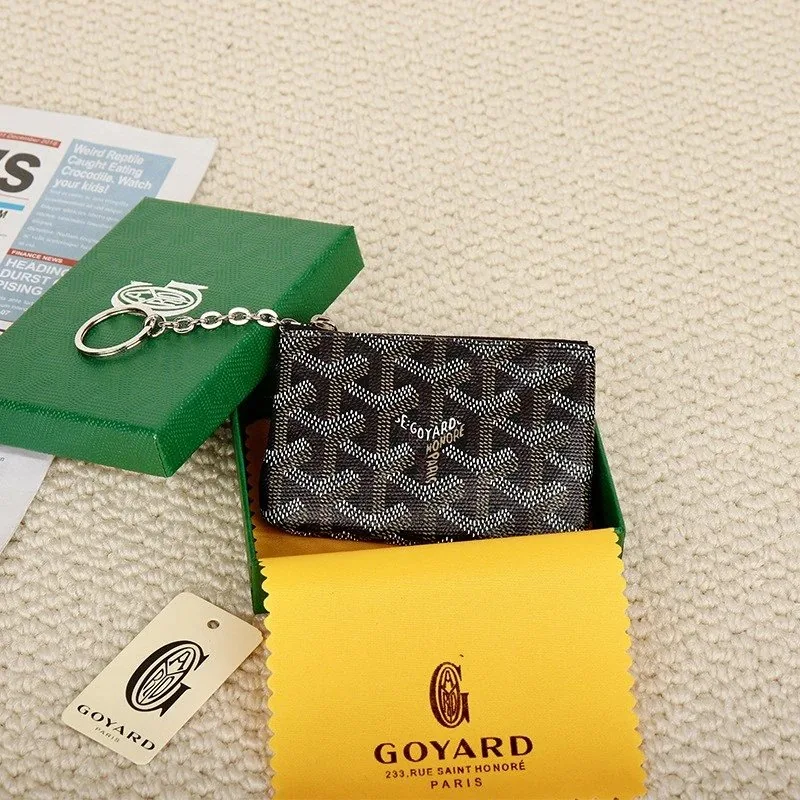 Goyard Zip Coin Wallet — Photo 10