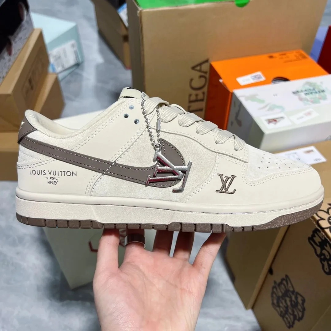 Louis Vuitton LV x Nike Dunk Low Brown Anniversary Top Sneakers