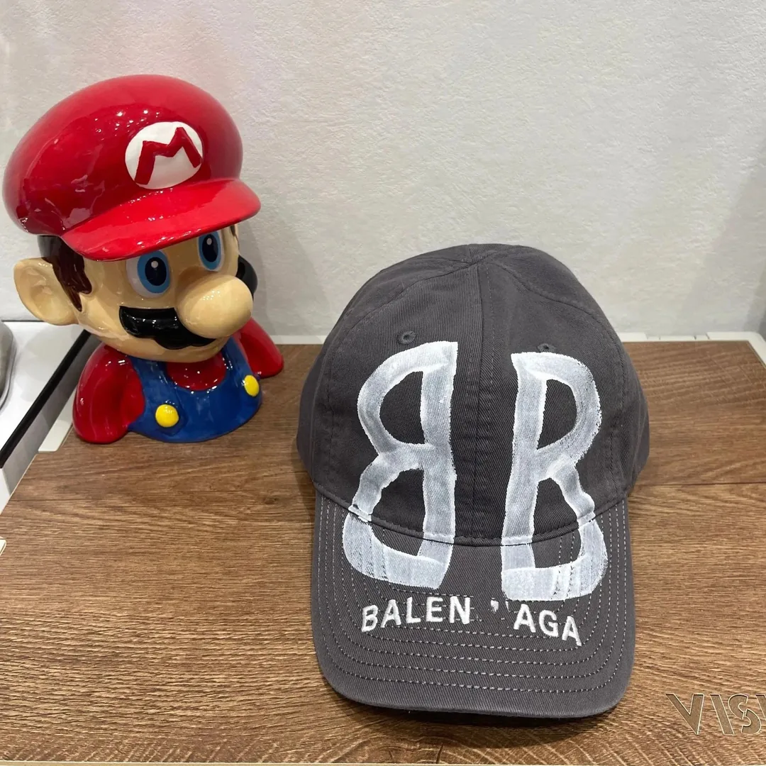 Balenciaga Grey Distressed Print Cap — Photo 7