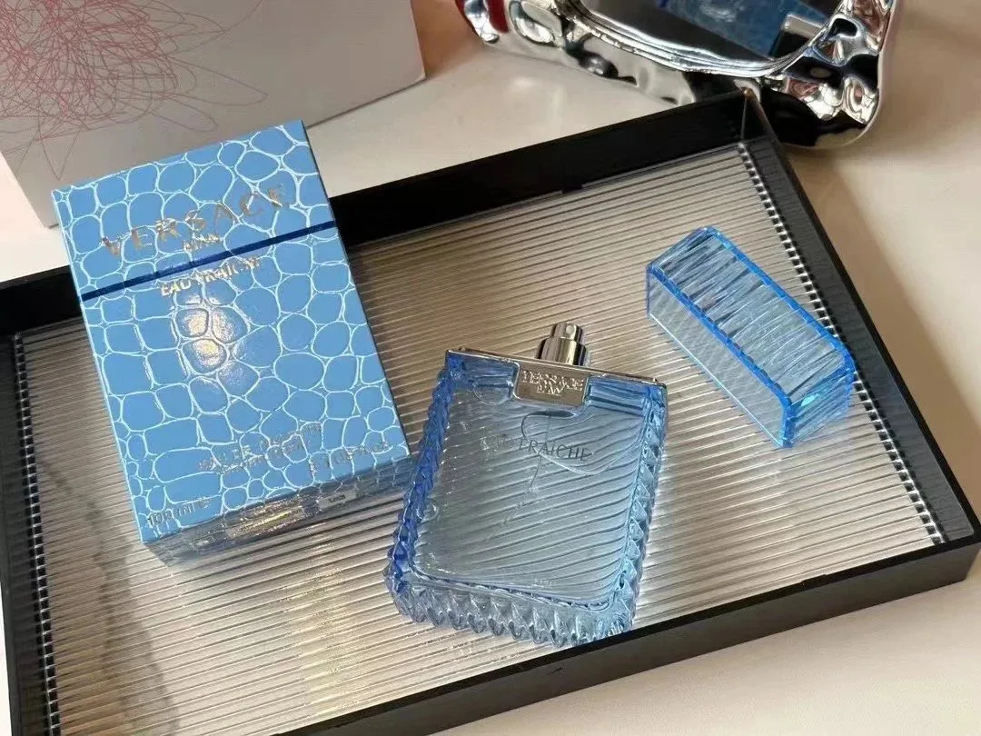 Versace Women's Perfume — Photo 8