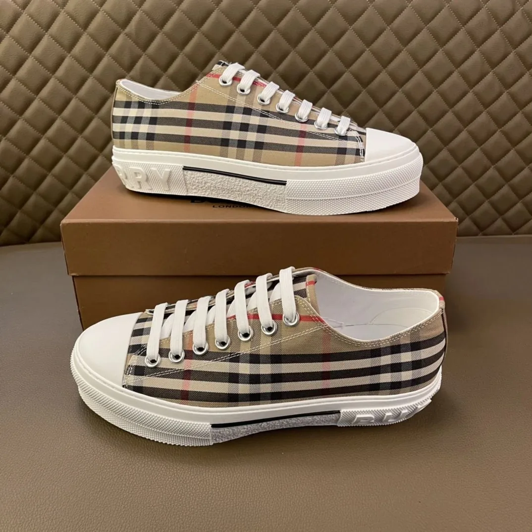 Burberry Grey Vintage Check Sneakers — QC