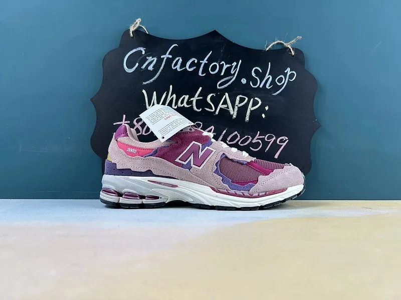 New Balance 2002R Protection Pack Pink