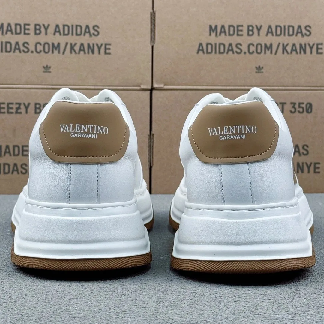 Valentino Rockstud White Platform Sneakers — photo 10