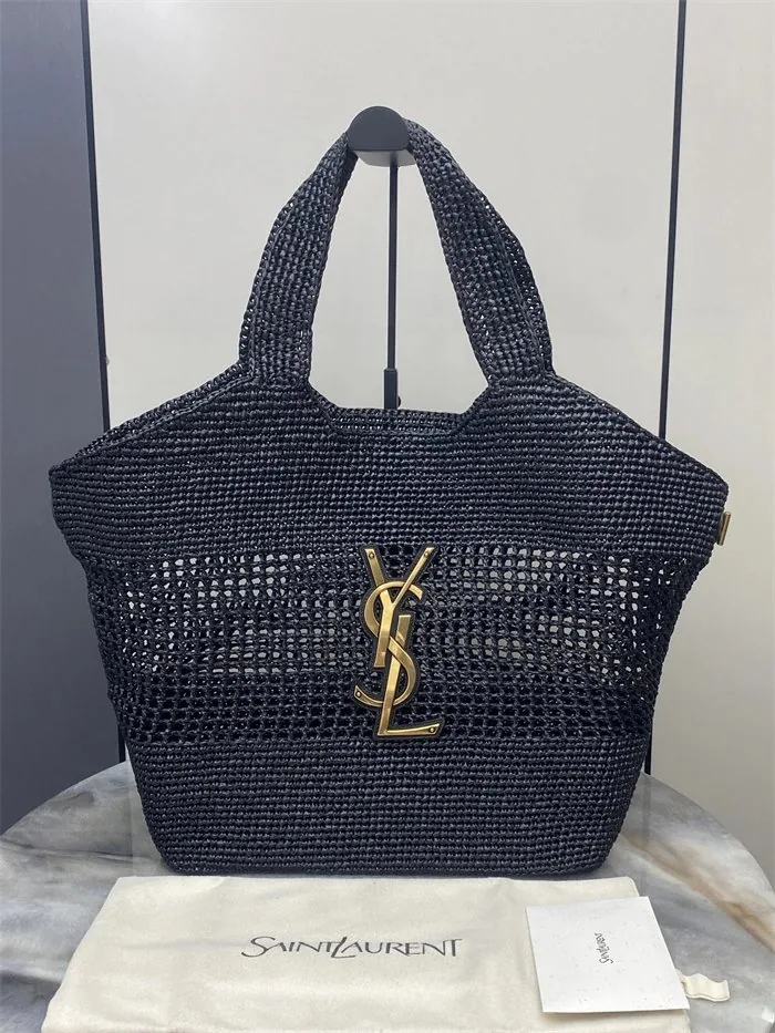 Saint Laurent Leather Shoulder Bag