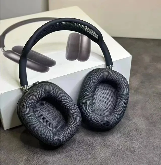 Gold Metal Over-Ear Headphones — photo 5