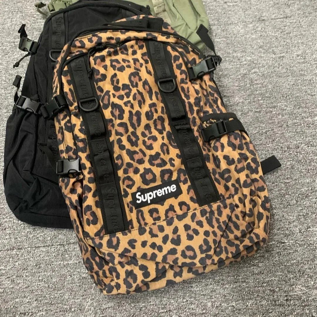Supreme Large Backpack — Photo 13