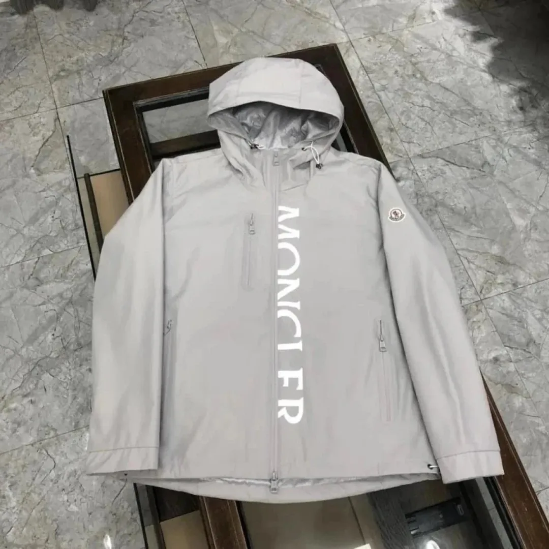 Streetwear Jacket — QC
