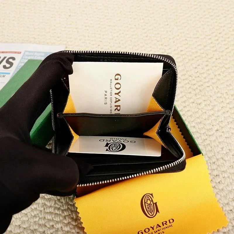Goyard Zip Coin Wallet — Photo 15