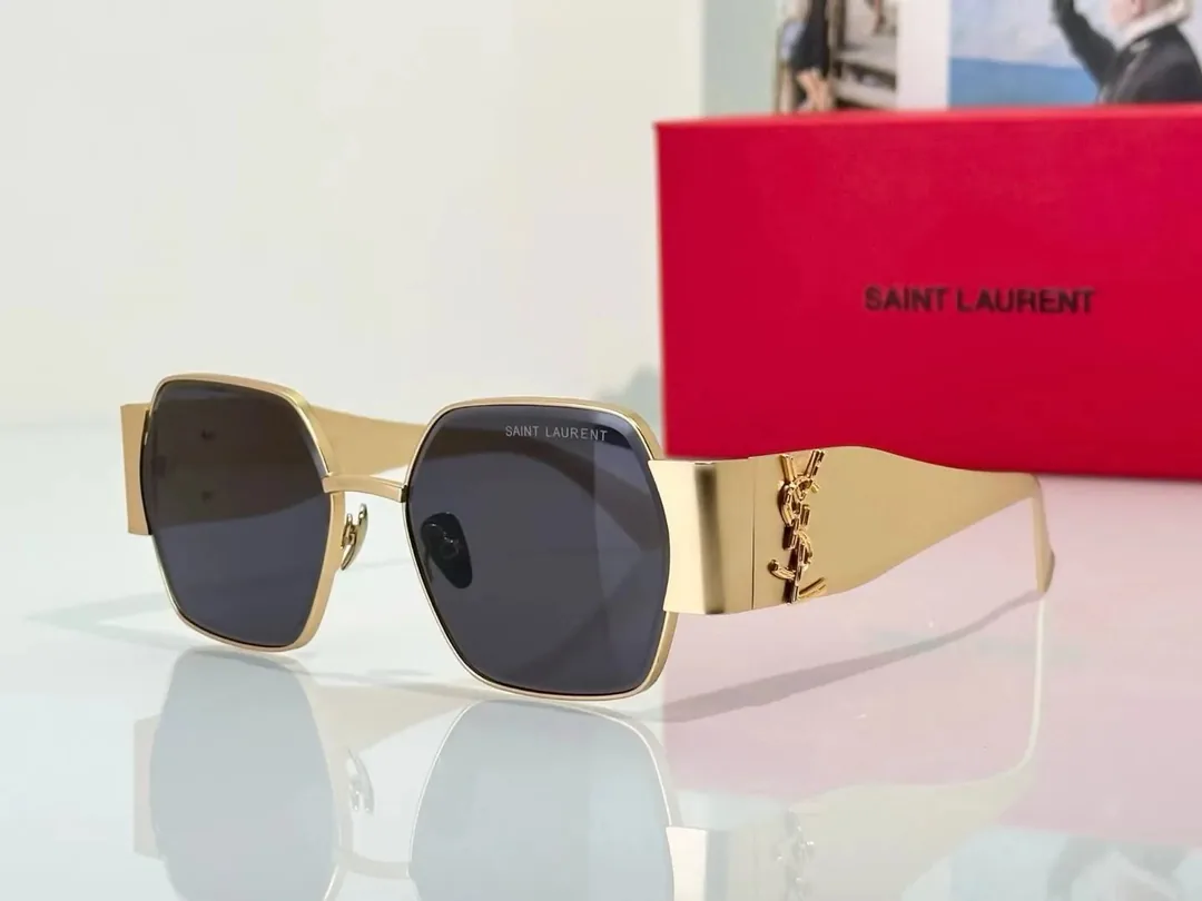Designer Sunglasses — photo 9