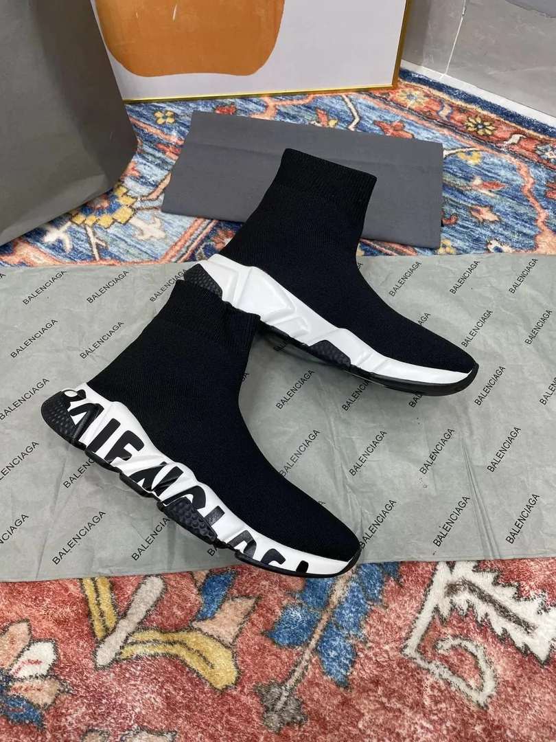 Balenciaga Speed Trainer Sneakers — Photo 5