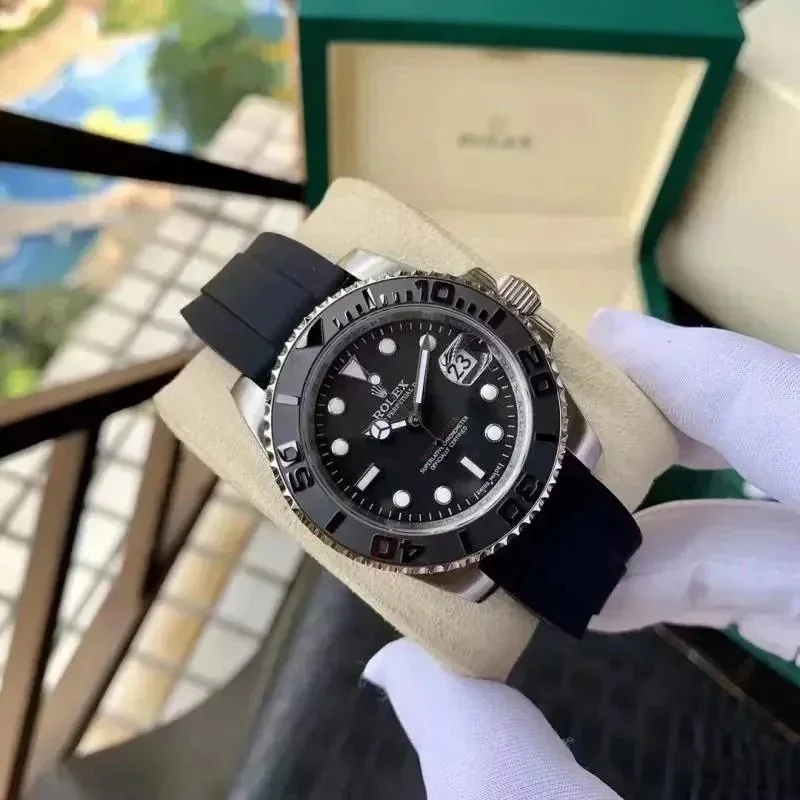 Rolex Submariner Green Bezel Watch — Photo 9