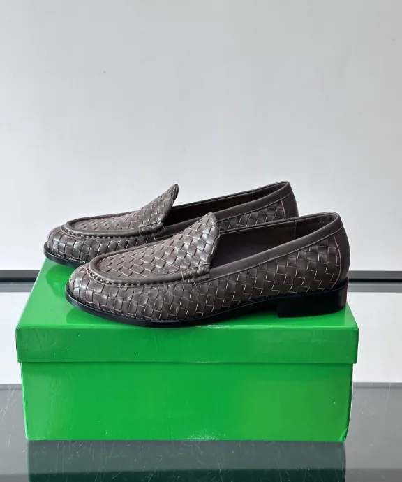 Bottega Veneta Loafers — Photo 3