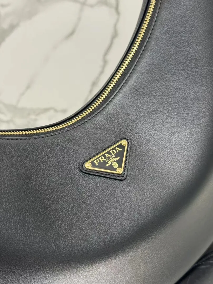 Leather Shoulder Bag — Photo 8